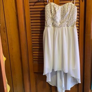 White w/Gold Sequins Women’s Strapless Dress